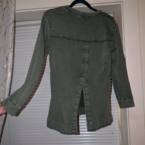 Anthropologie Long Sleeve Top - Picture 2 of 3
